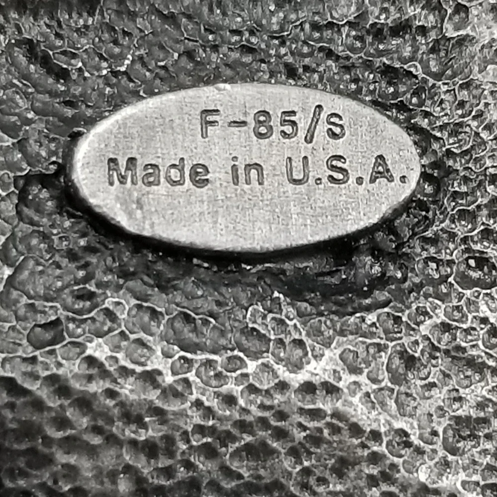 Buses Move the World Belt Buckle USA Made Transportation Collector Pewter Color‎